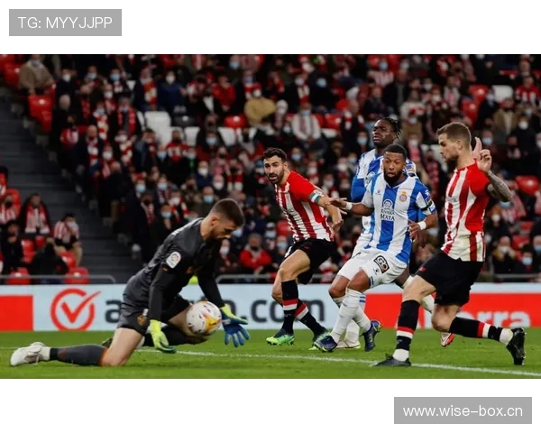 本泽马国家德比关键先生：对阵巴萨的经典时刻解析