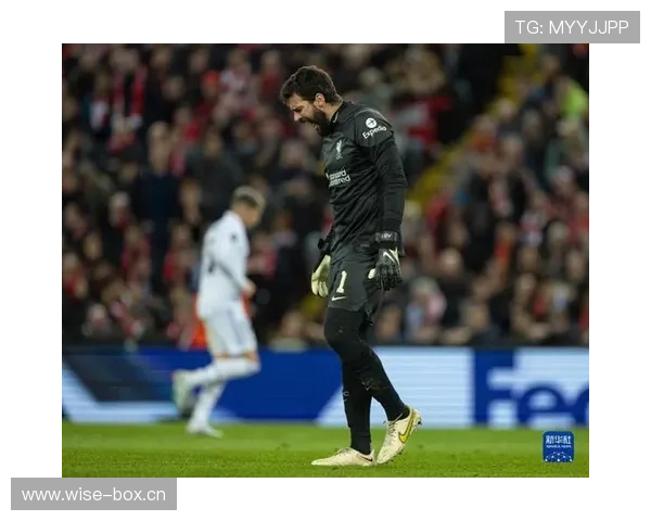 维尼修斯：从“快乐足球”到欧冠决赛英雄的生涯阶段与关键比赛表现解析