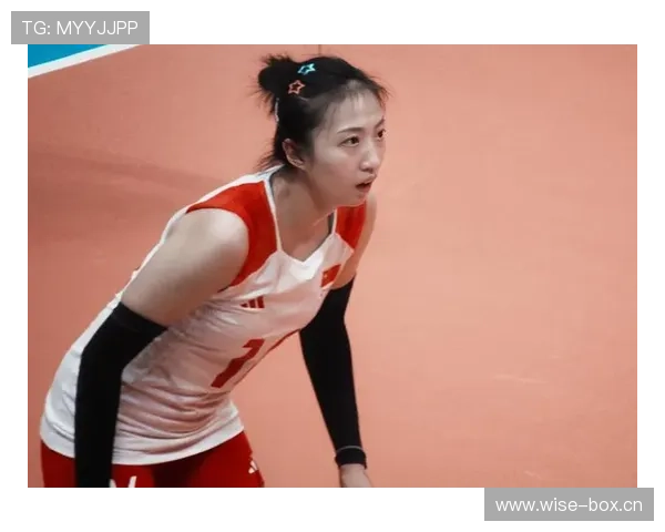 丁霞训练完直接拎爱马仕去吃火锅？