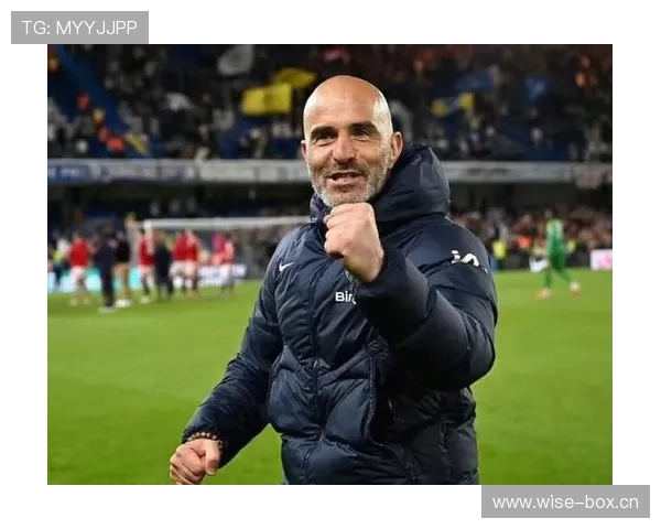 恩佐·费尔南德斯训练完顺手给全家买了栋楼？