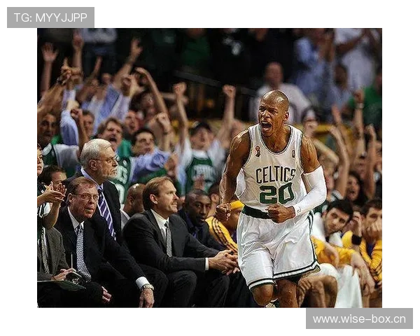 雷·阿伦无球跑动拉开空间助攻率高于同位置后卫